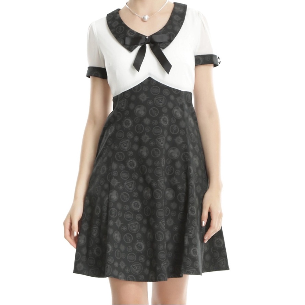 Fantastic Beasts and Where to Find Them Tina Pin-Up Dress